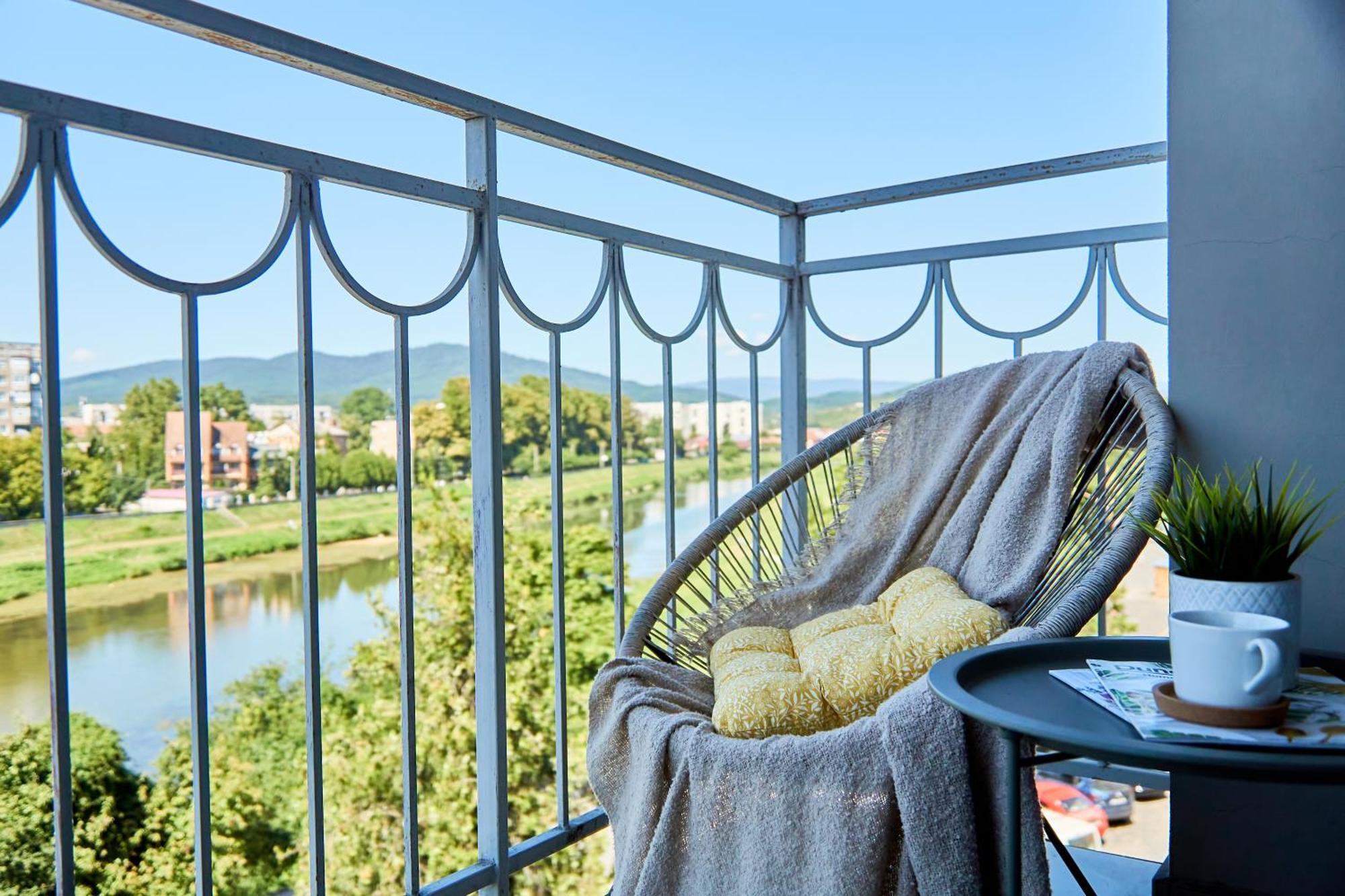 Wonderful Panoramic View Apartment Μουκάτσεβο Εξωτερικό φωτογραφία