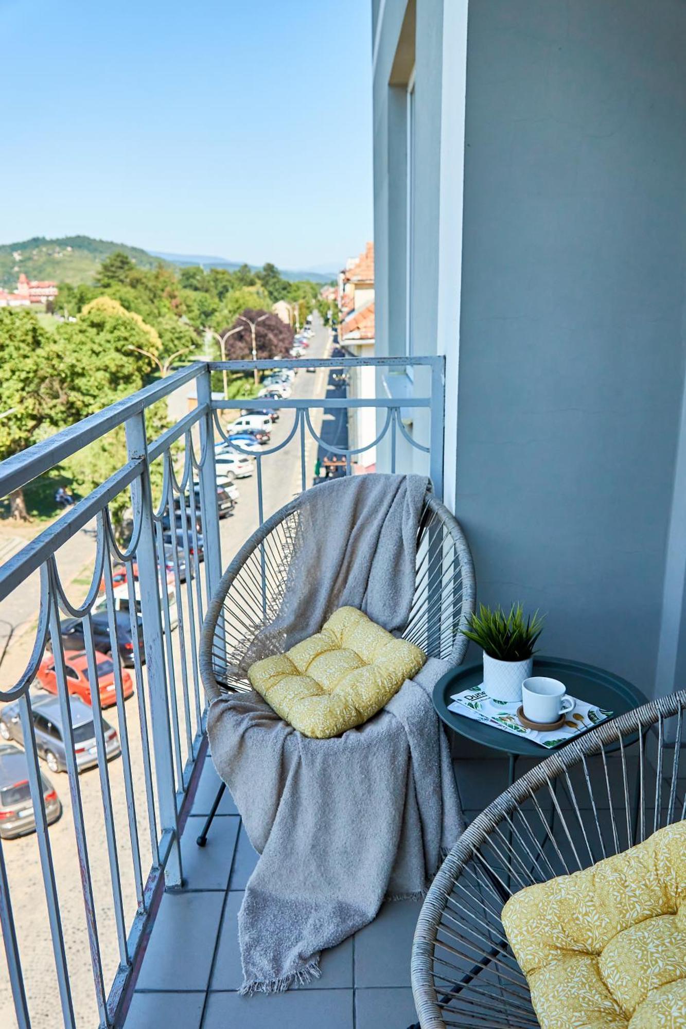 Wonderful Panoramic View Apartment Μουκάτσεβο Εξωτερικό φωτογραφία