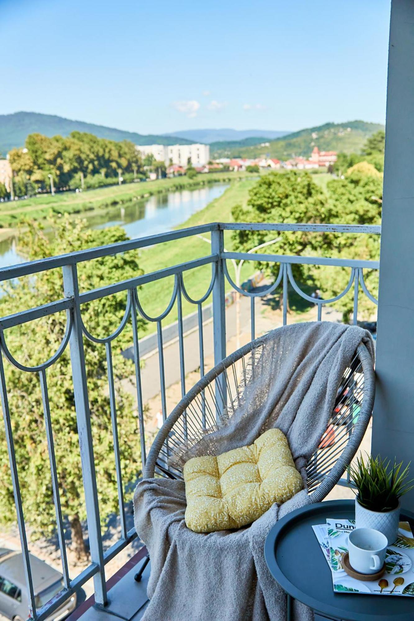 Wonderful Panoramic View Apartment Μουκάτσεβο Εξωτερικό φωτογραφία
